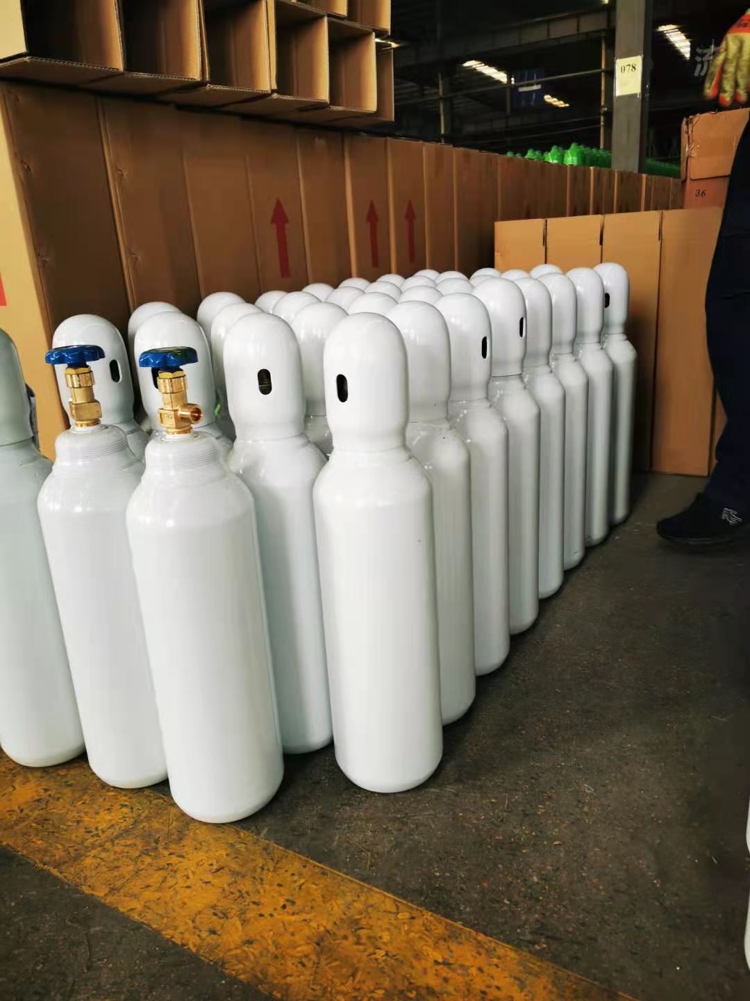  5L 108mm ISO9809 Tped Certificate Medical Use Home Use Oxygen Gas Cylinder