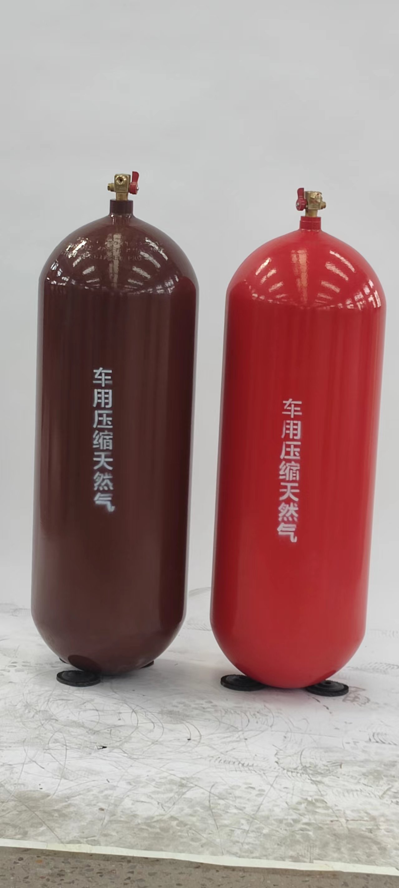 13.4L ISO11439 Standard High Pressure CNG-1 Vehical Seamless Steel CNG Cylinder